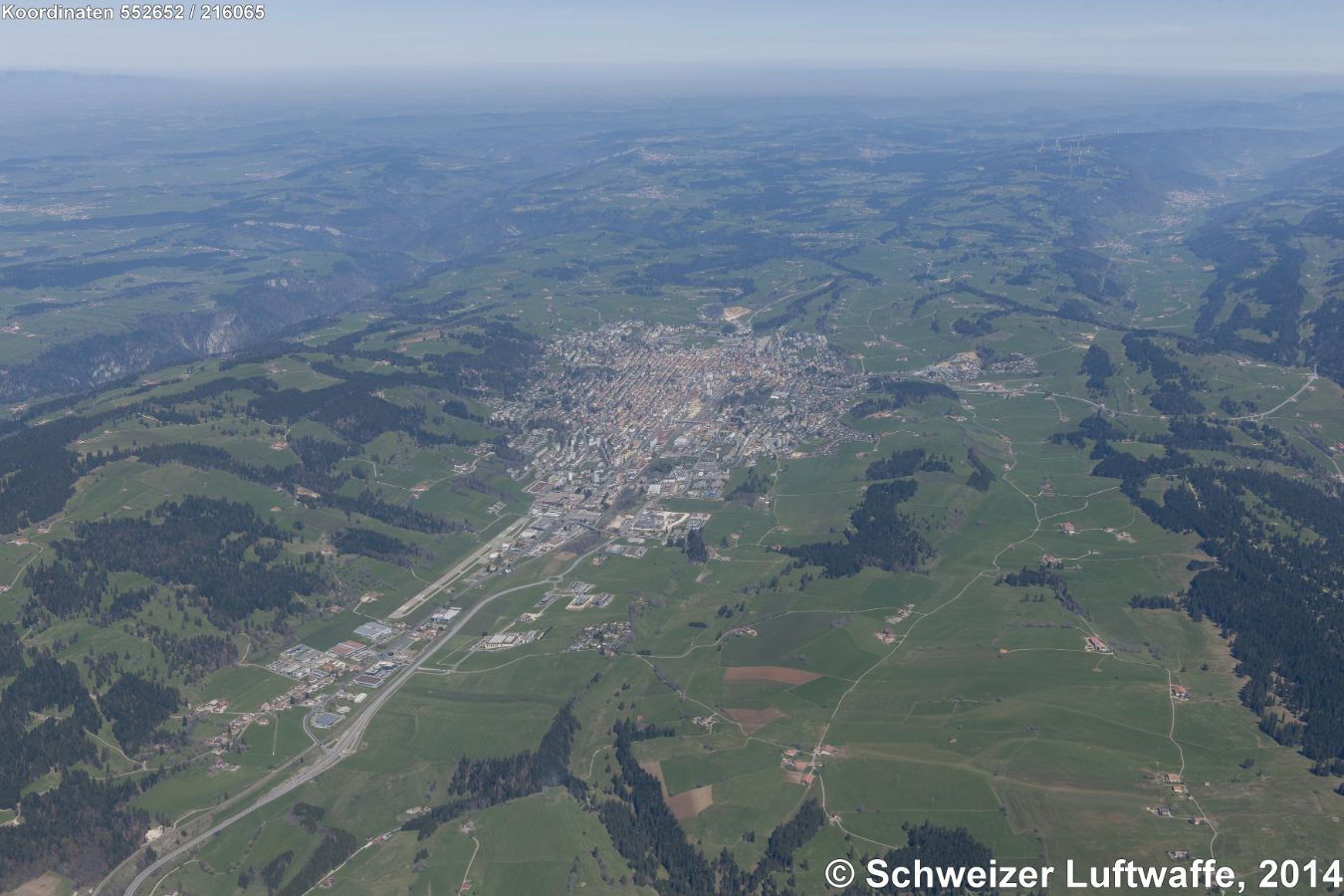 'Gorges du Doubs - La Chaux-de-Fonds - Vallon de Saint - Imier (von SW nach NE)
